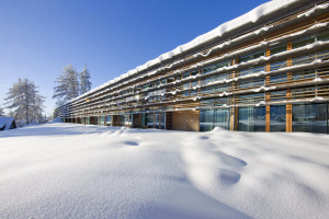 vigilius-winter-outside